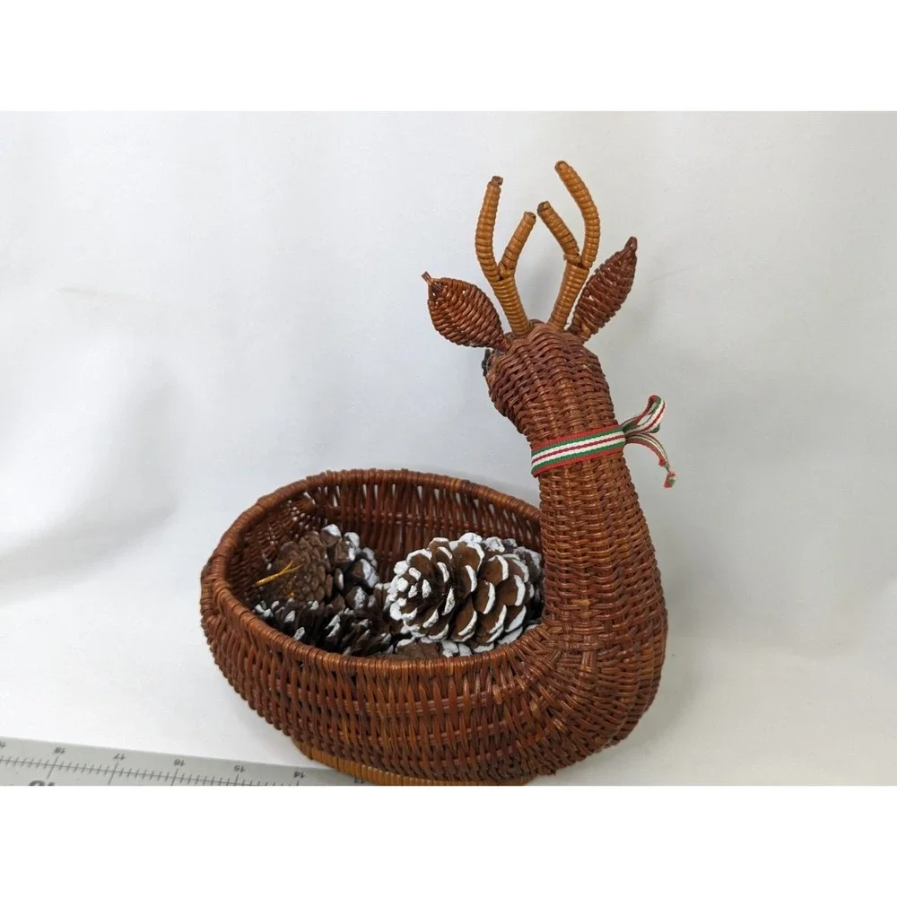 Christmas Decor Wicker‎ Rattan Reindeer Deer Basket and Pinecone Ornaments Lot